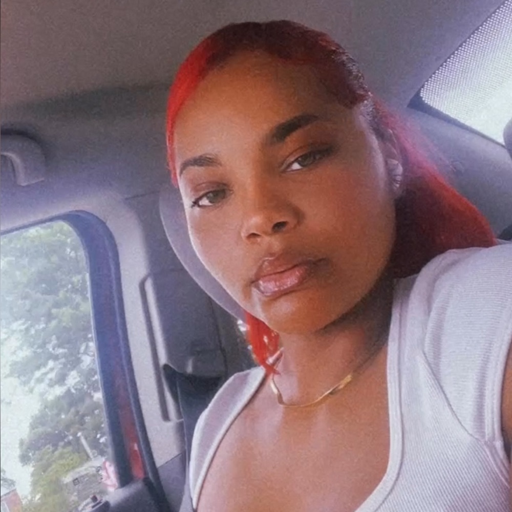 Meet your Posher, Maggie